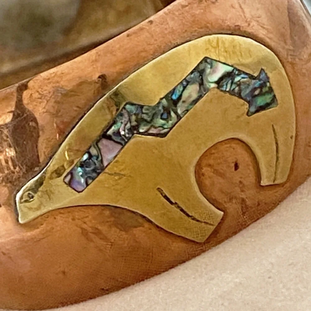 Vintage Copper & Brass Abalone Shell Inlay Native Bear Cuff Bracelet - Picture 4 of 13